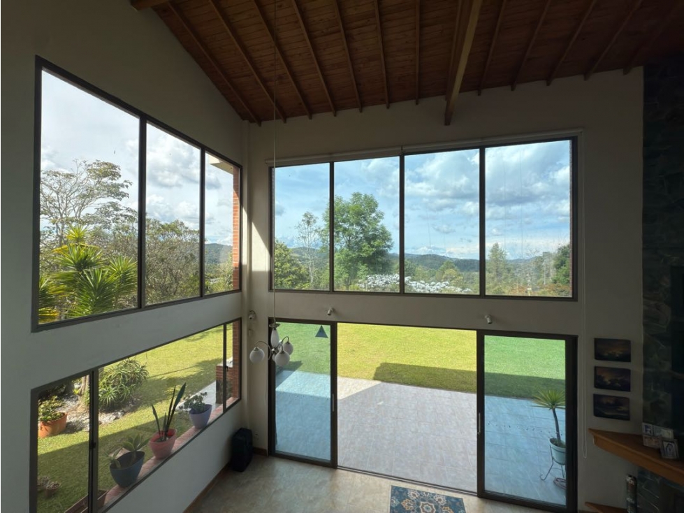 Venta de casa en Envigado, alto del escobero — foto 4