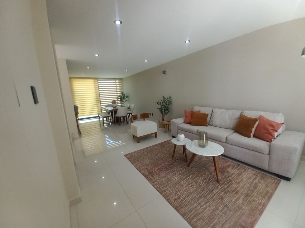 Casas en Venta en El Refugio - ¡Entrega Inmediata! Con opción a 4ta. habitación - 6