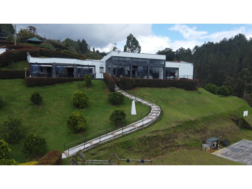 venta de finca en el Retiro — foto 3
