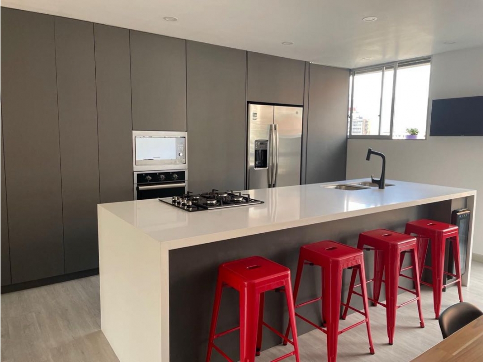 Venta de Apartamento en el poblado, Milla de oro — foto 2
