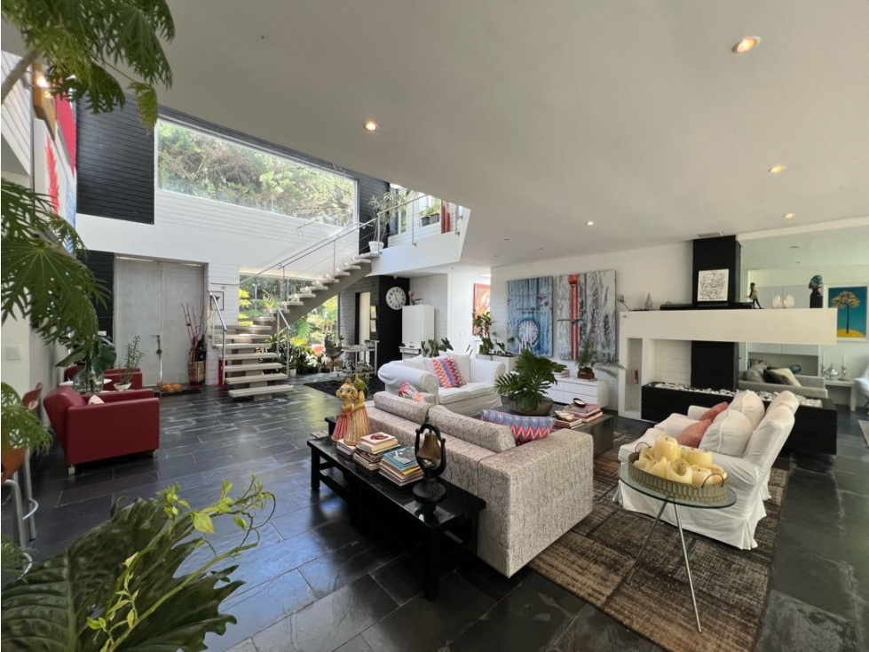 Venta de casa en Envigado, Loma del escobero parte baja — foto 3