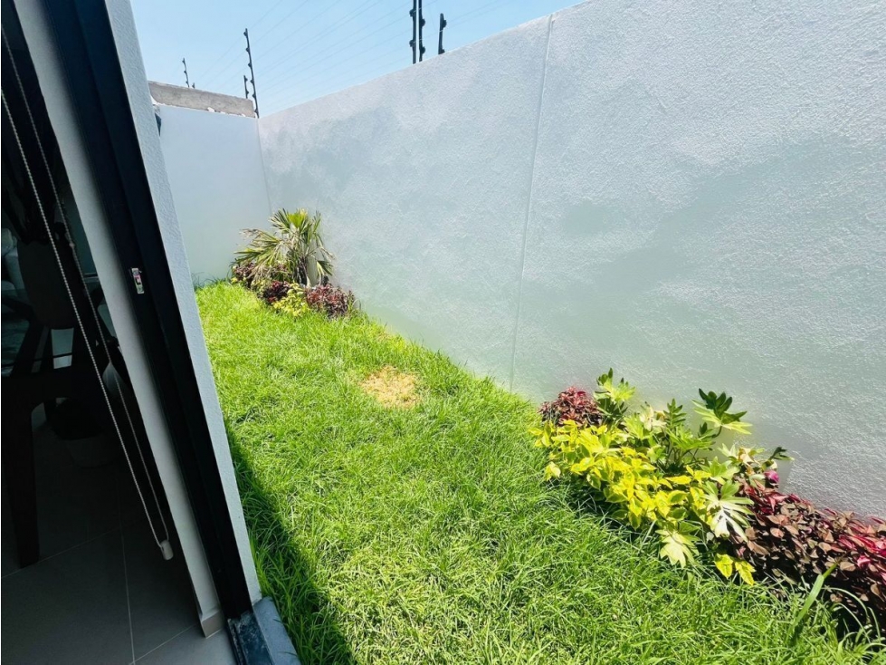 Hermosa Casa en Venta en Juriquilla, San Isidro - ¡No pierdas esta oportunidad! - 6