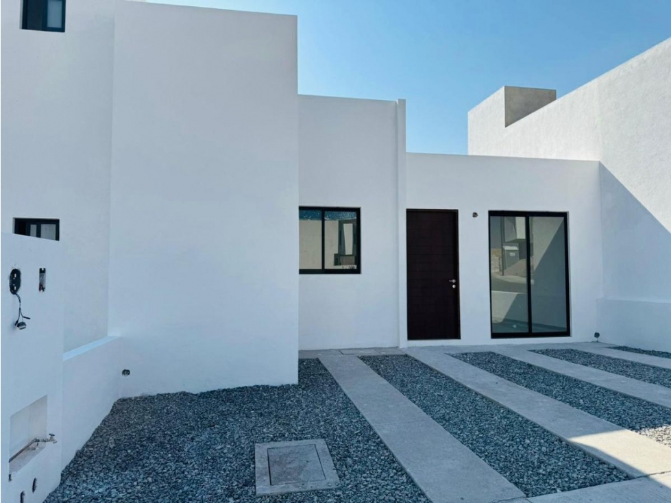 ¡Exclusiva Casa de una Planta en Venta en Juriquilla, San Isidro! - 3