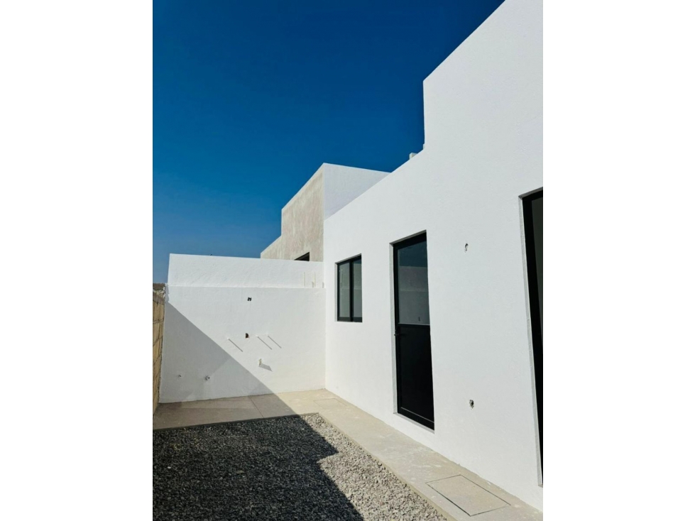 ¡Exclusiva Casa de una Planta en Venta en Juriquilla, San Isidro! - 5