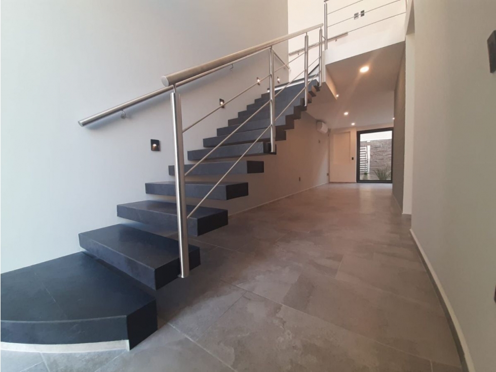 Residencia en Zibatá, de LUJO, 4 Recamaras, 5 Baños, Estudio, ÚNICA! - 3