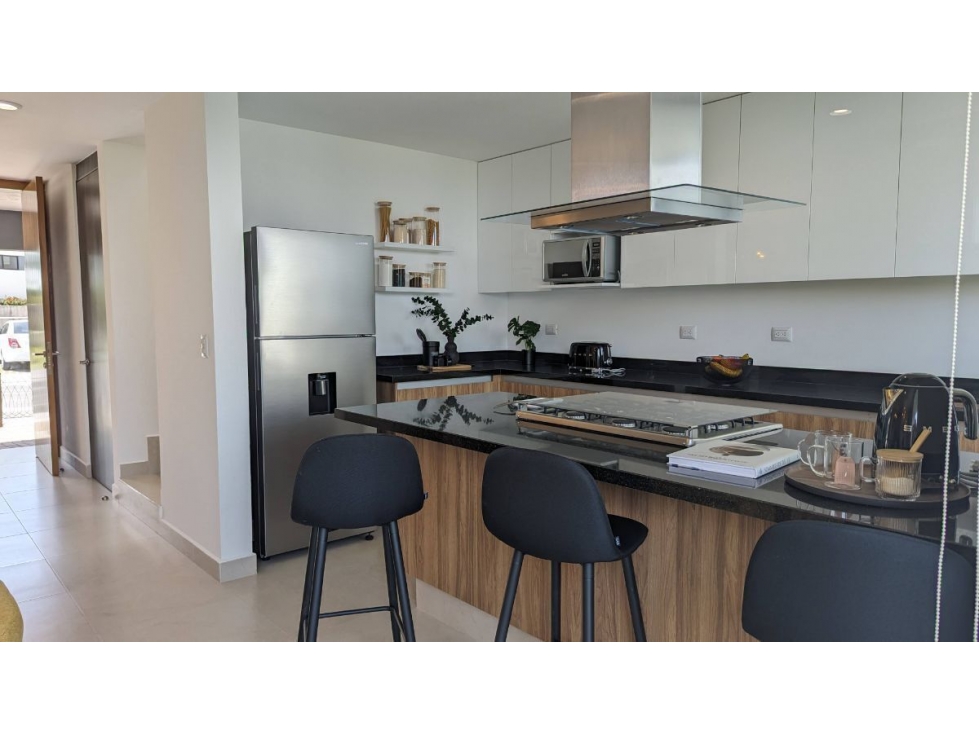 Preciosa Casa en Zibata, 3 Recamaras, Gran Ubicación, Campo de Golf, de LUJO ! - 6
