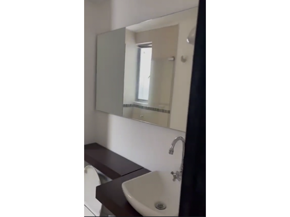 VALLE DE LILI PATIOS DE LILI APARTAMENTO EN QUINTO PISO EXCELENTE — foto 5