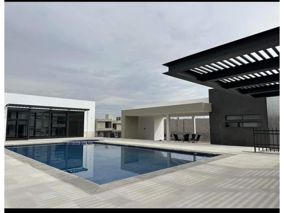 Casa en Venta en Zona Candiles, Vive con Calidad de Vida, GRAN UBICACIÓN! - 3