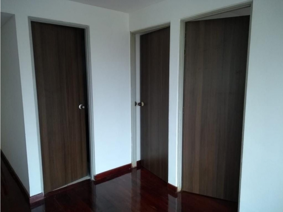 APARTAMENTO EN MULTICENTRO CERCA UNICENTRO SUR PISO 3 PARA INVERTIR — foto 6