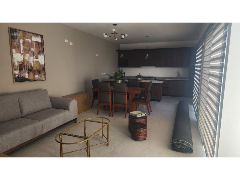 Casas en Venta en Hacienda Carlota, 4ta Recamara en PB, Jardín, LUJO ! - 3