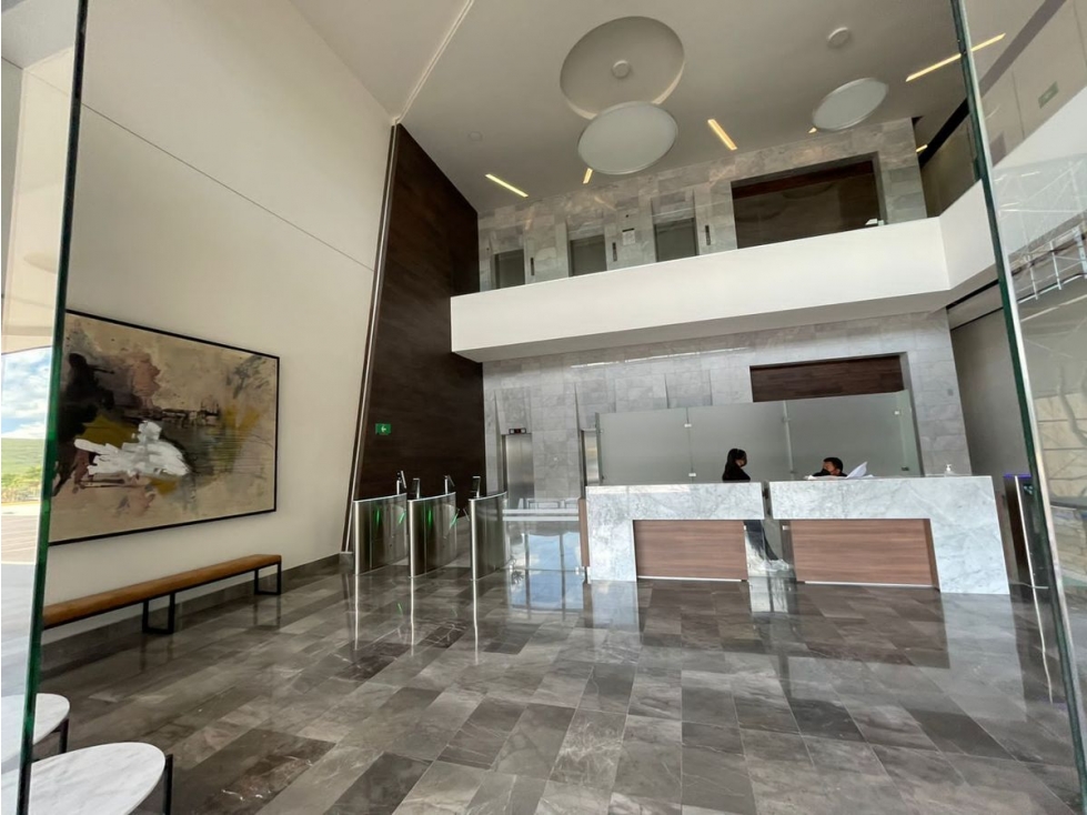 Oficina en Venta en Centro Sur, Torre Momentum, para Oficina o Consultorio - 2