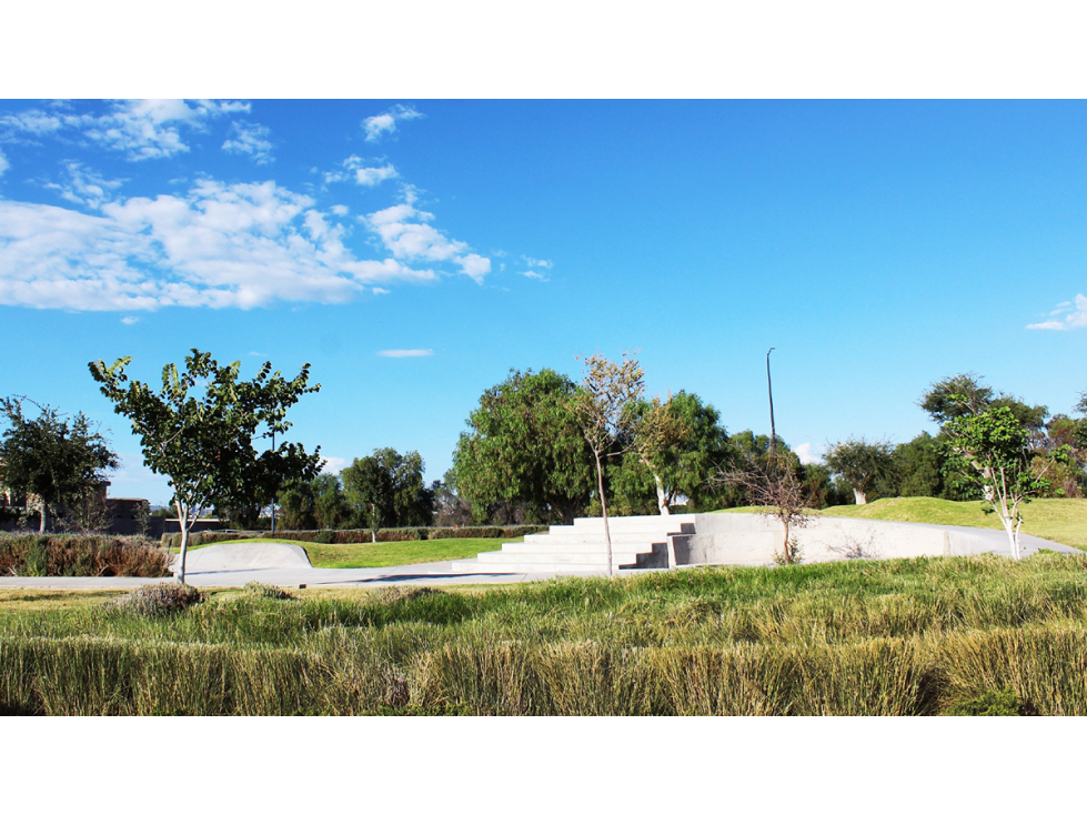 Venta de Terreno en Hacienda Carlota de 243.97 m2, GRAN UBICACIÓN !! - 2