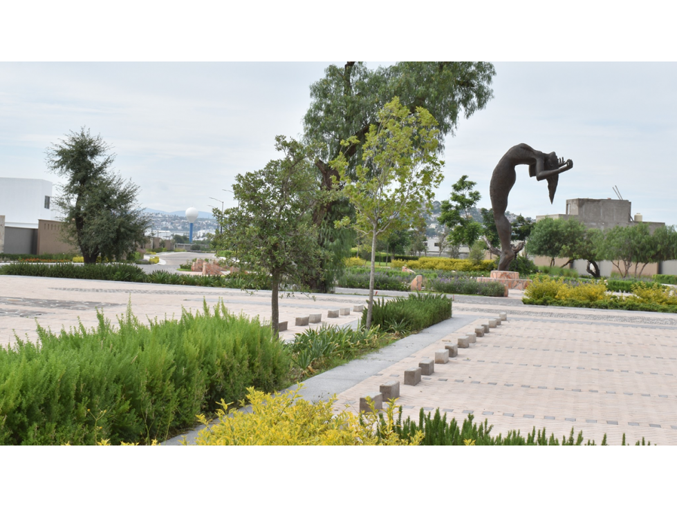 Venta de Terreno en Hacienda Carlota de 243.97 m2, GRAN UBICACIÓN !! - 3