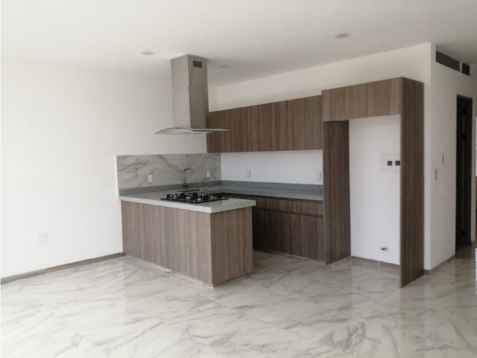 Se Vende Casa en Pedregal de Schoenstatt, 4ta Recamara en PB, Roof Garden, Lujo - 4