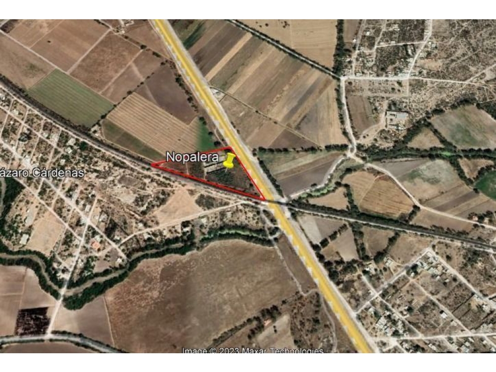 Terreno Comercial a pie de Carretera SLP -QRO, 3 Hectáreas Ideal para Gasolinera - 2