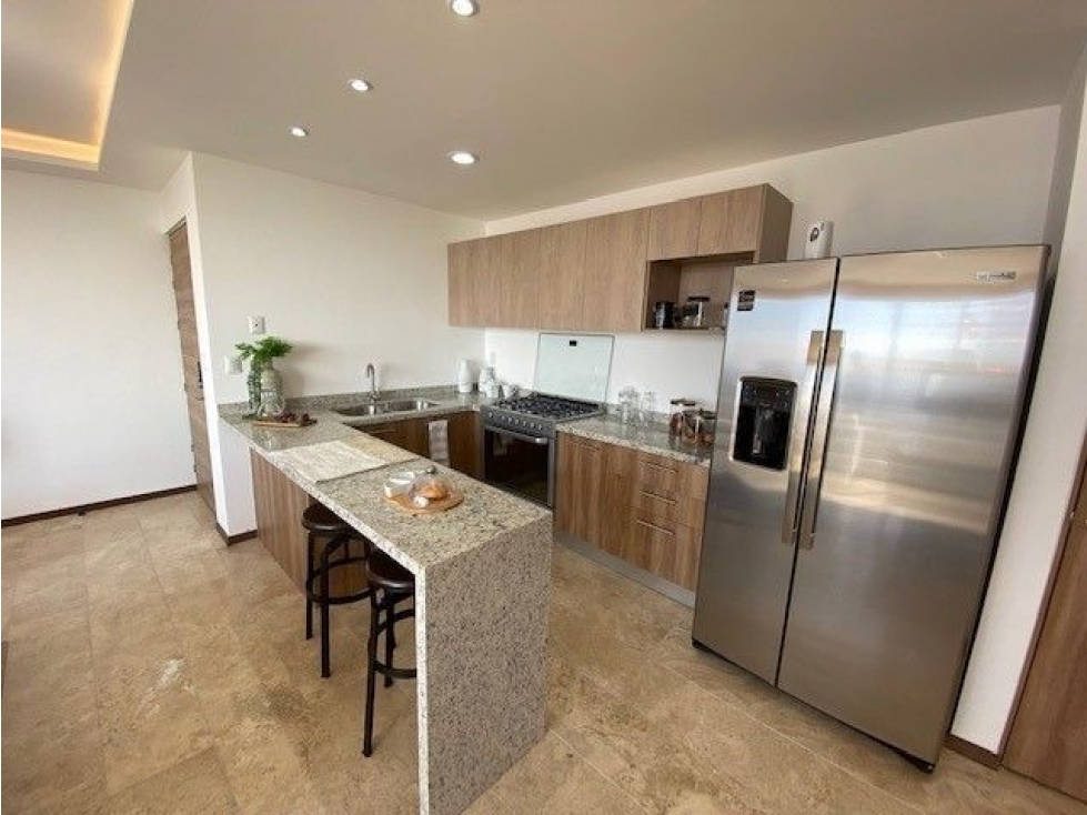 Venta de Hermosos Departamentos en Real del Bosque, de SUPER LUJO !! - 3