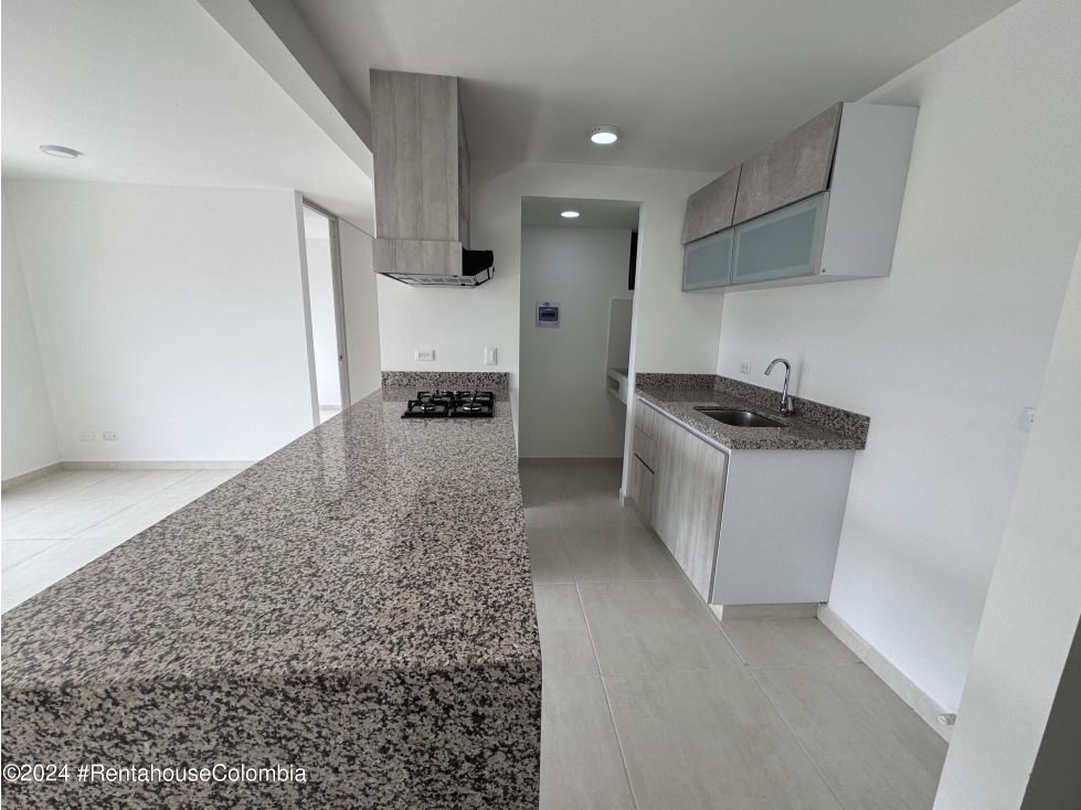Apartamento en Fusagasuga (Cundinamarca) RAH CO: 26-51