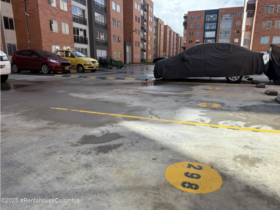 Apartamento en Tocancipa (Cundinamarca) RAH CO: 26-99