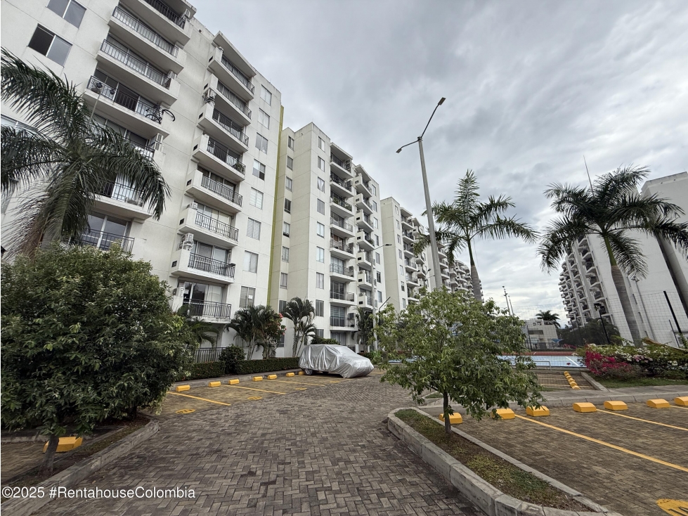 Apartamento en Ricaurte (Cundinamarca) RAH CO: 26-101