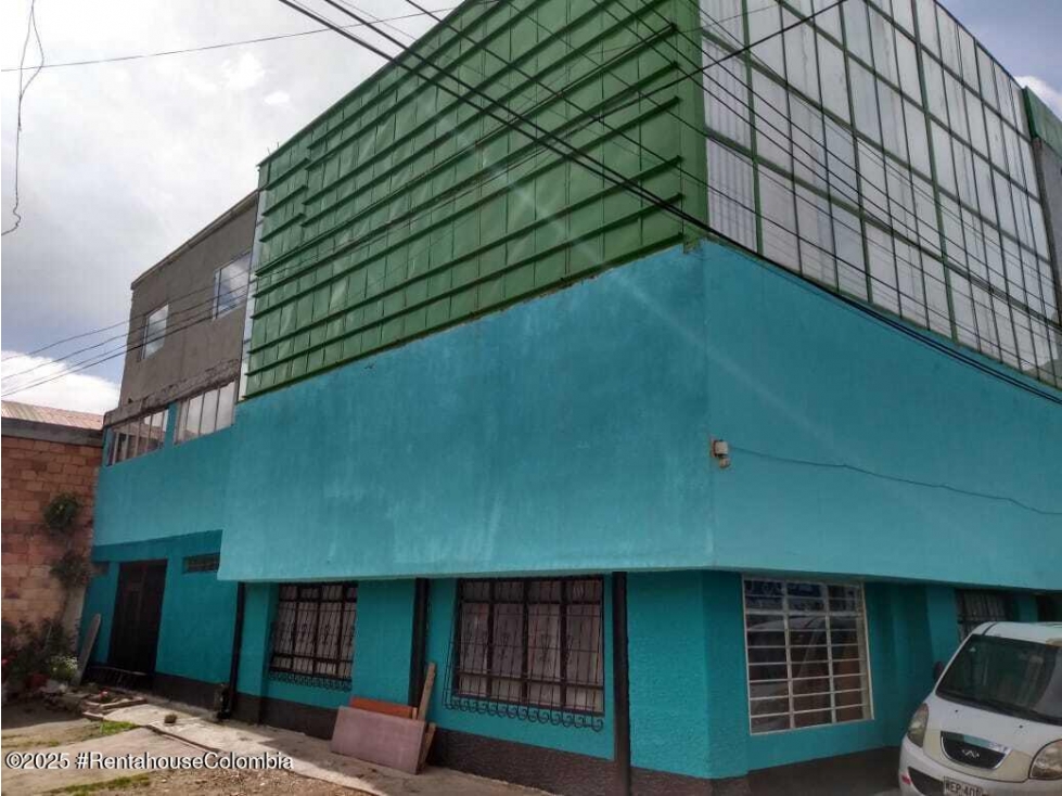 Bodega en Bogota (Bogota D.C.) RAH CO: 26-107 - 1