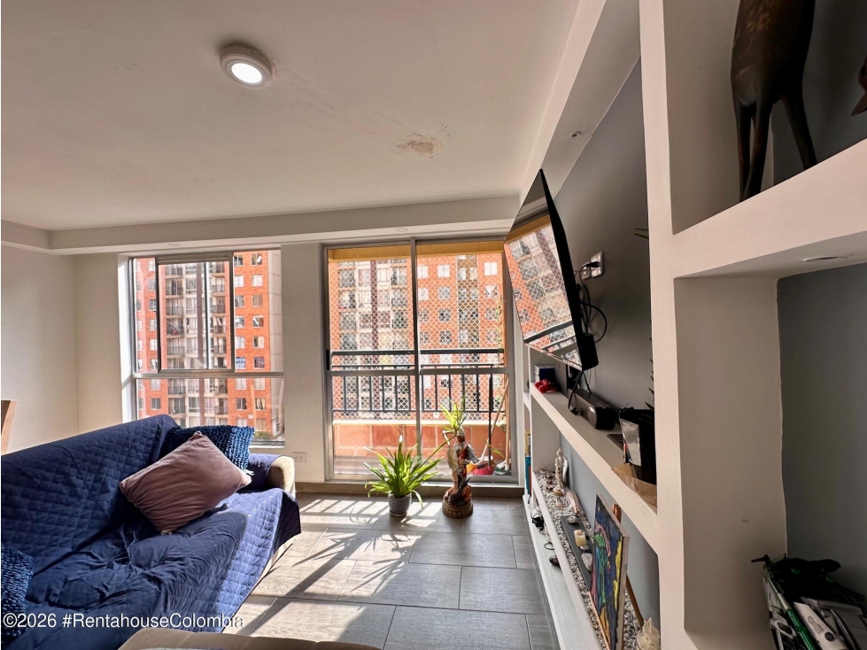 Apartamento en Madrid (Cundinamarca) RAH CO: 26-192