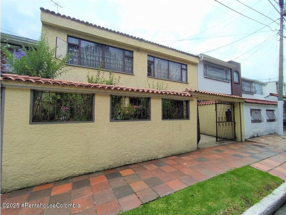 Casa en Bogota (Bogota D.C.) RAH CO: 26-254