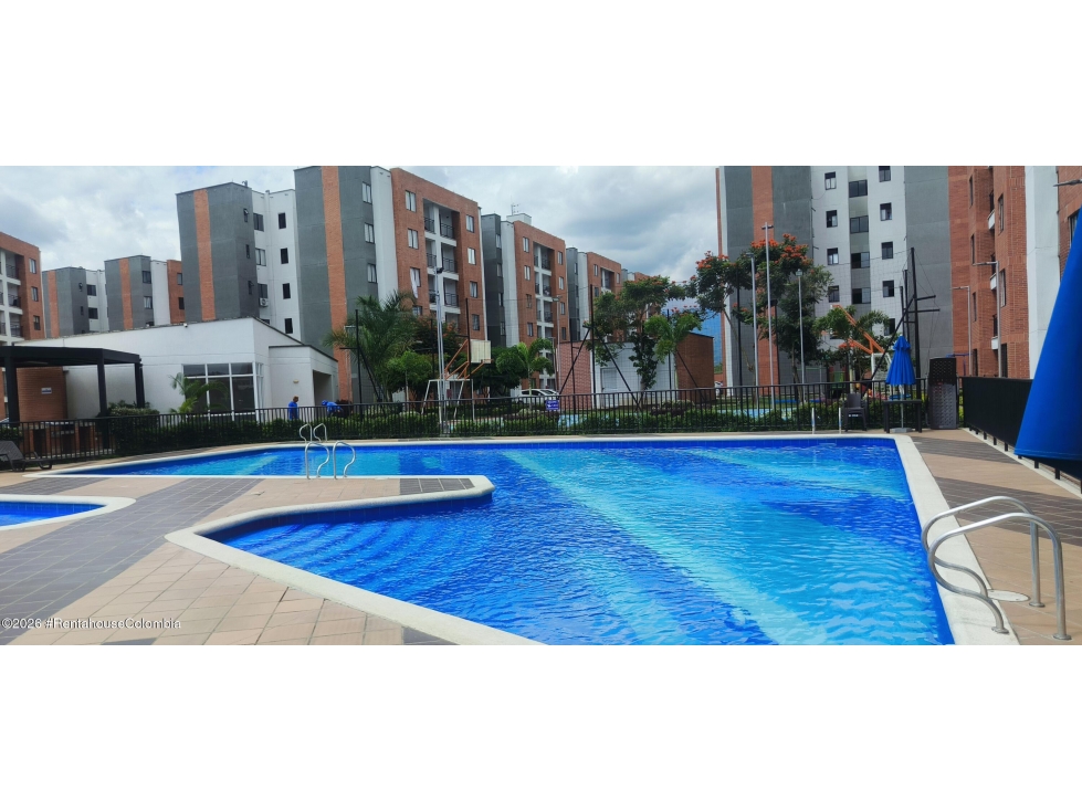 Apartamento en Jamundi (Valle Del Cauca) RAH CO: 26-276