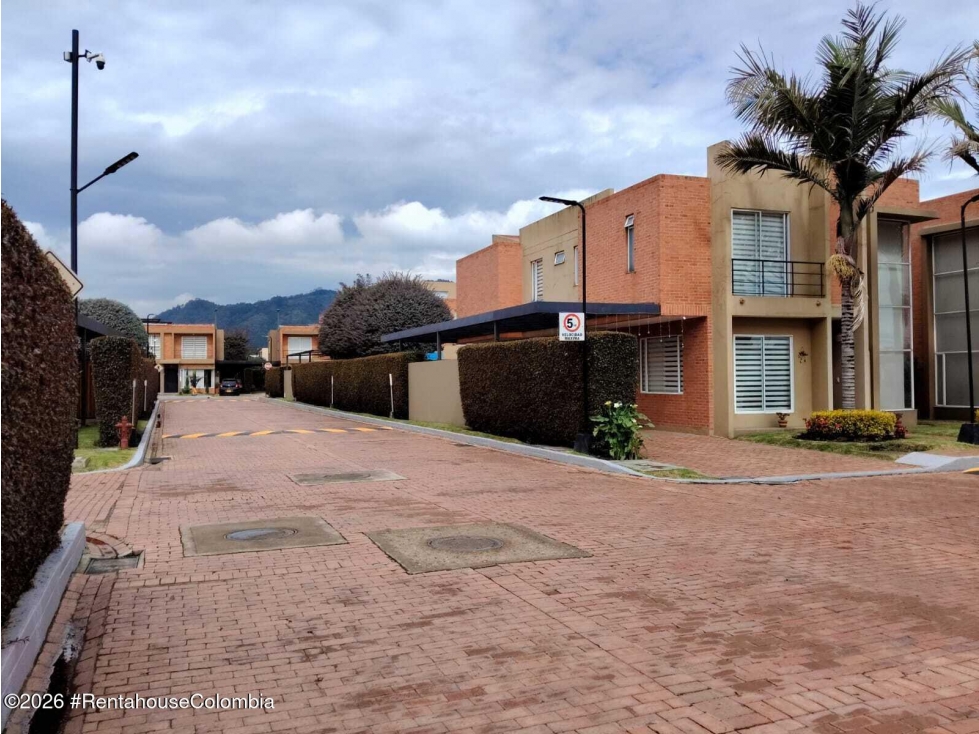Casa en Cajica (Cundinamarca) RAH CO: 26-291