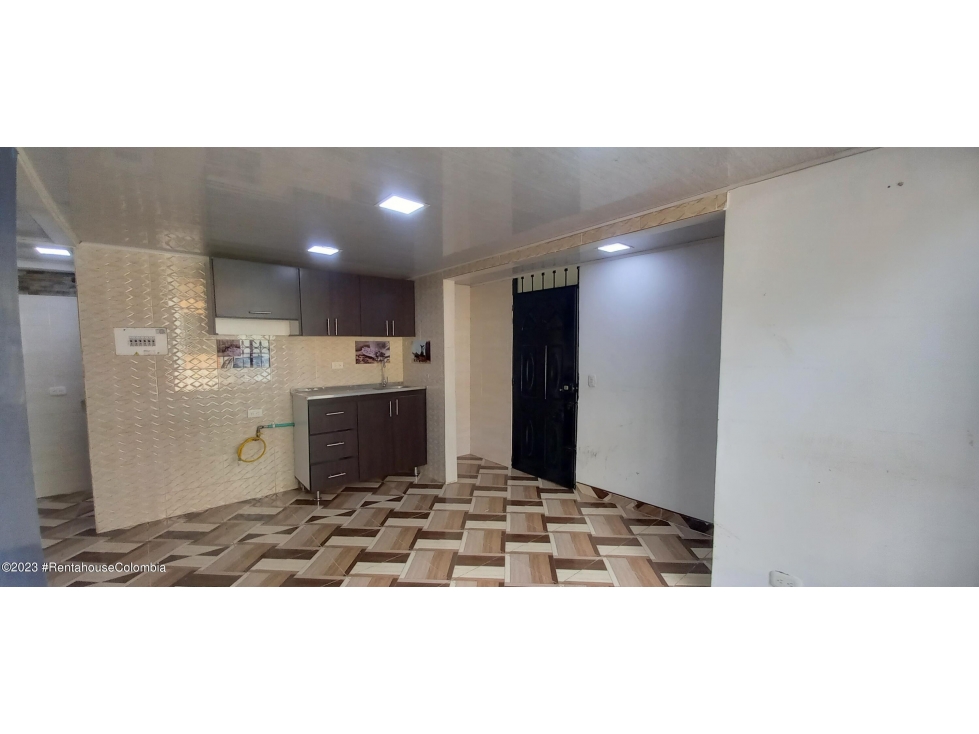 Apartamento en Bogota (Bogota D.C.) RAH CO: 26-392