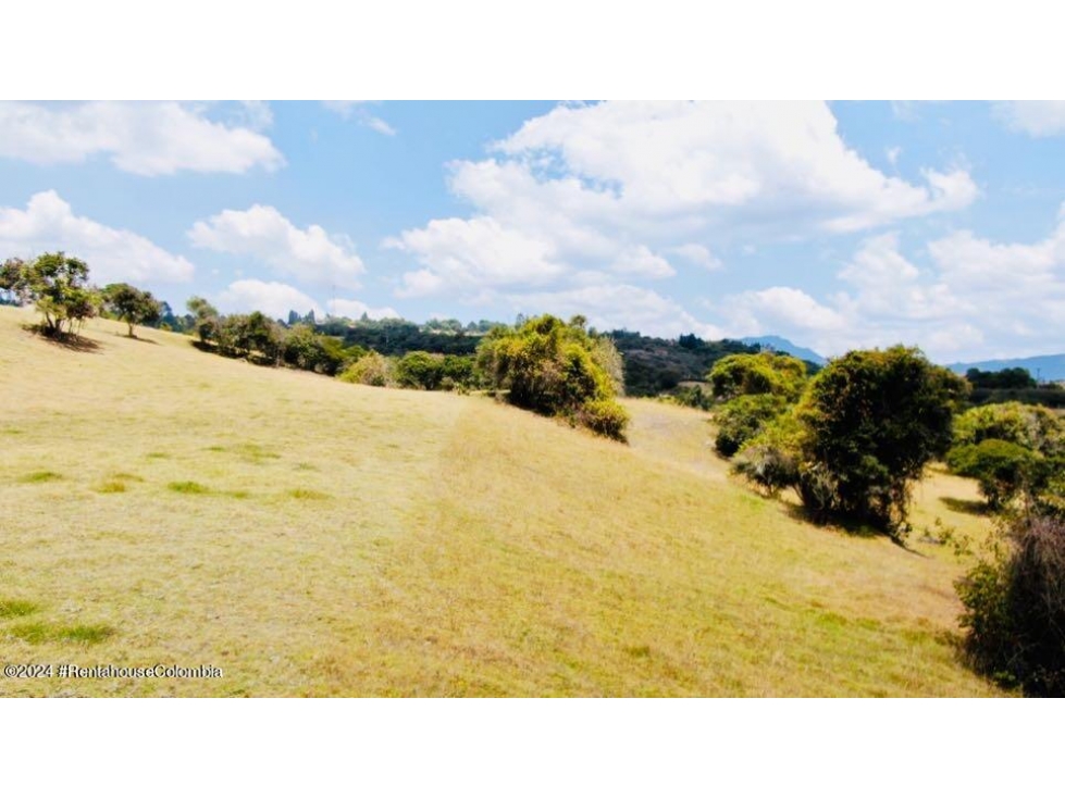 Lote en Sopo (Cundinamarca) RAH CO: 25-145 - 6