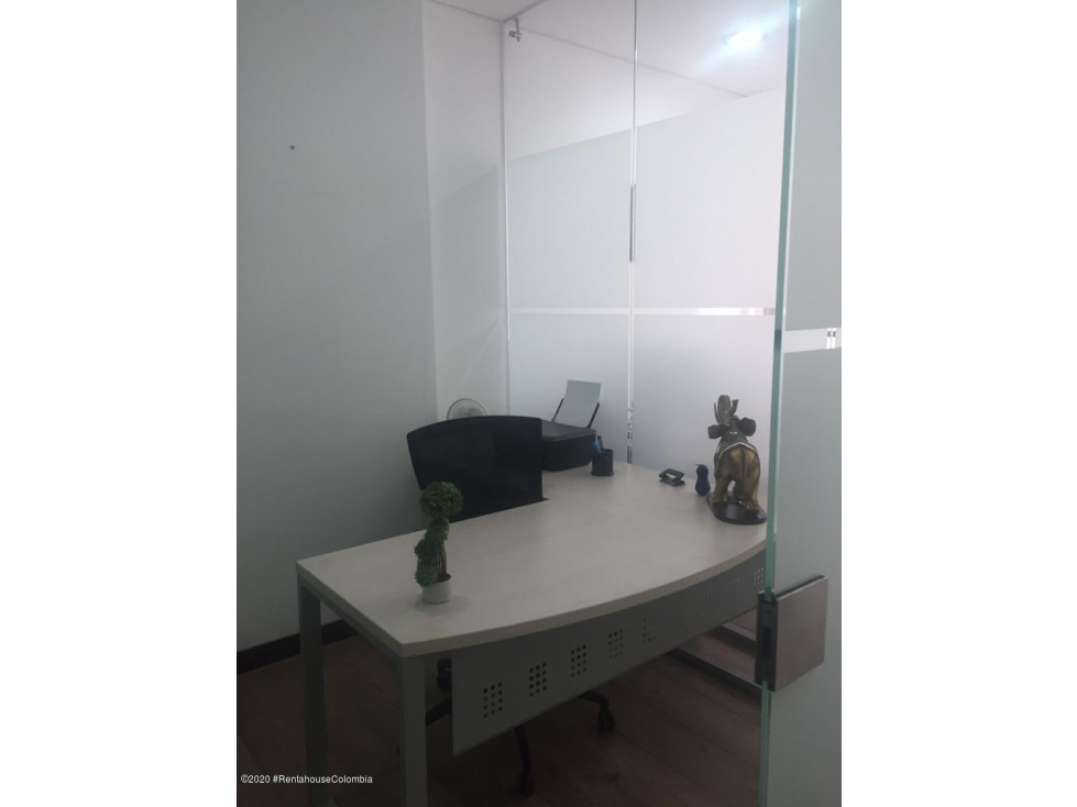 Oficina en Bogota (Bogota D.C.) RAH CO: 26-432