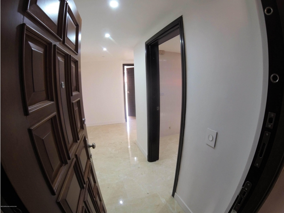 Apartamento en Bogota (Bogota D.C.) RAH CO: 26-473