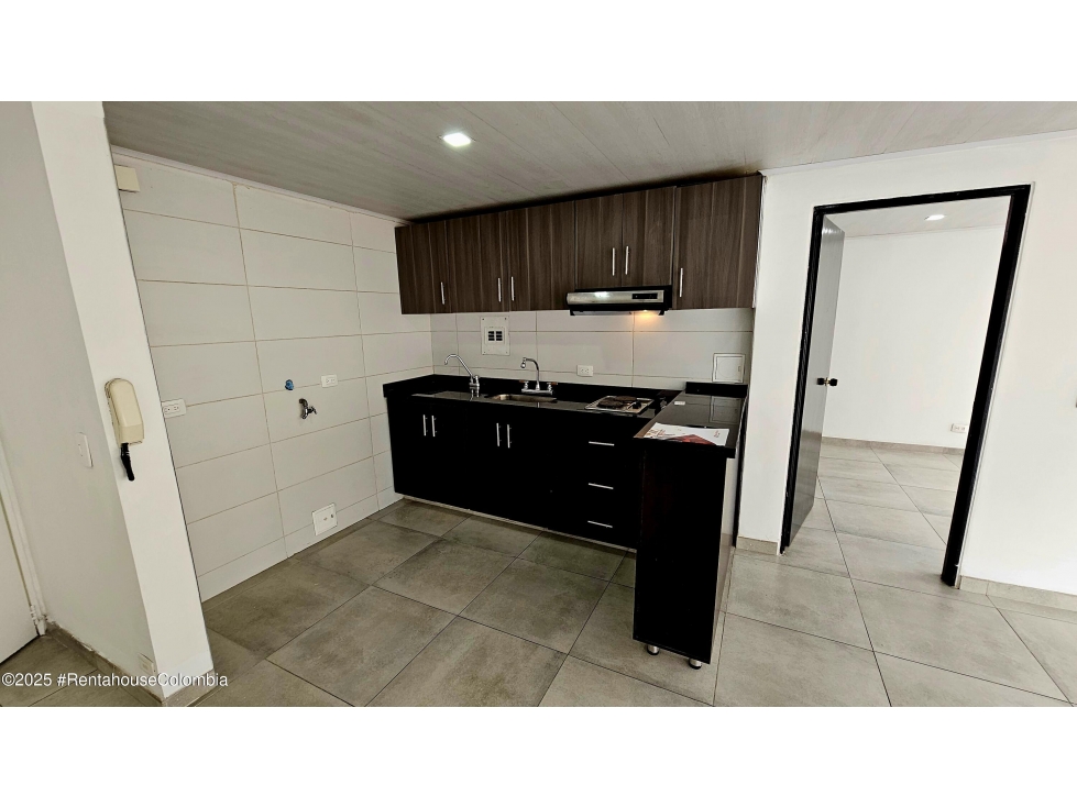 Apartamento en Bogota (Bogota D.C.) RAH CO: 26-557