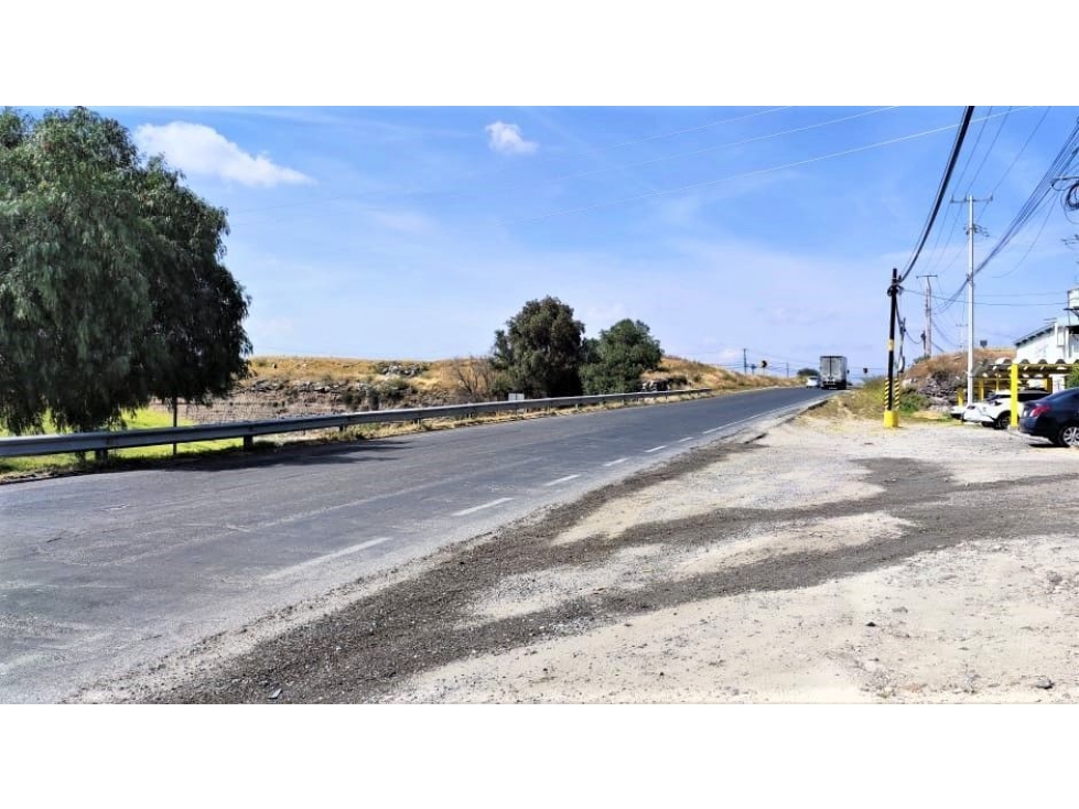 Se Vende Terreno para GASOLINERA en Corregidora. Uso de Suelo MIXTO. - 1