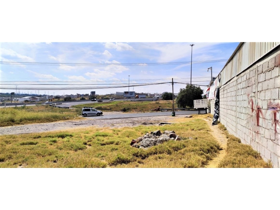 Se Vende Terreno para GASOLINERA en Corregidora. Uso de Suelo MIXTO. - 6