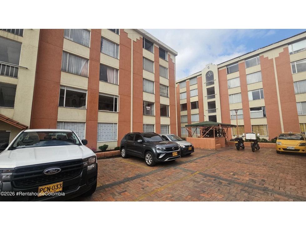 Apartamento en Bogota (Bogota D.C.) RAH CO: 26-583