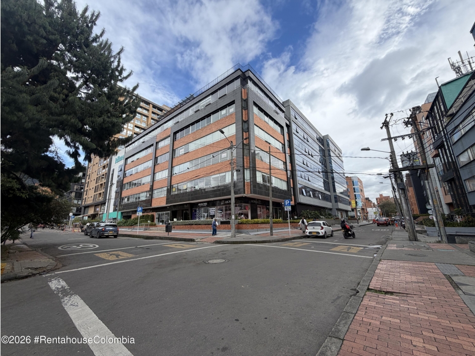 Oficina en Bogota (Bogota D.C.) RAH CO: 26-706