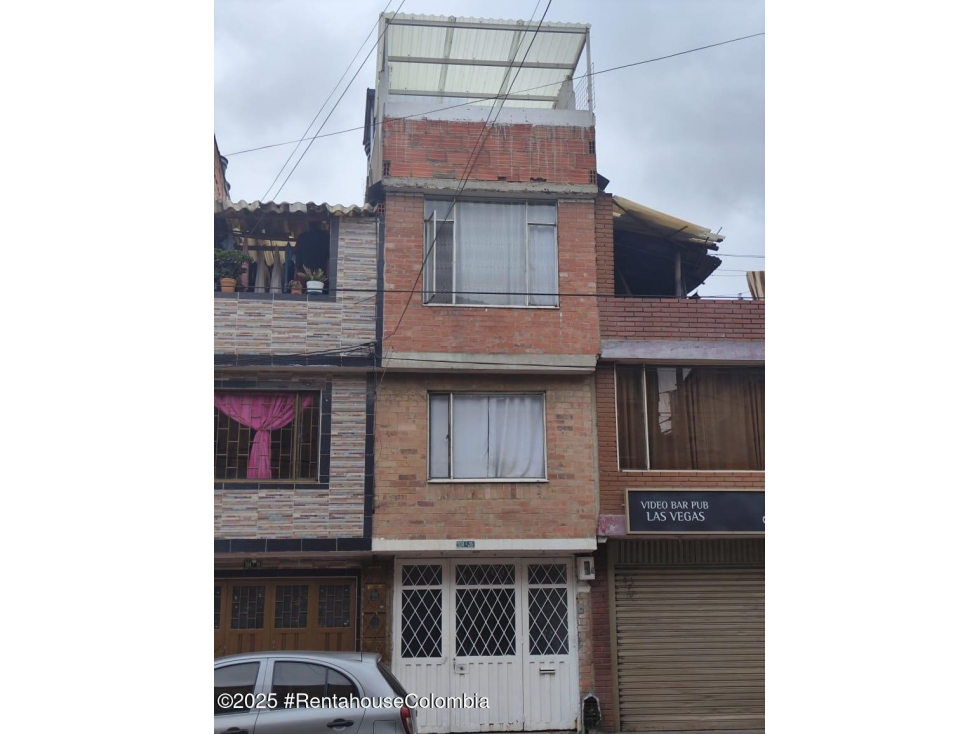 Casa en Bogota (Bogota D.C.) RAH CO: 25-1964