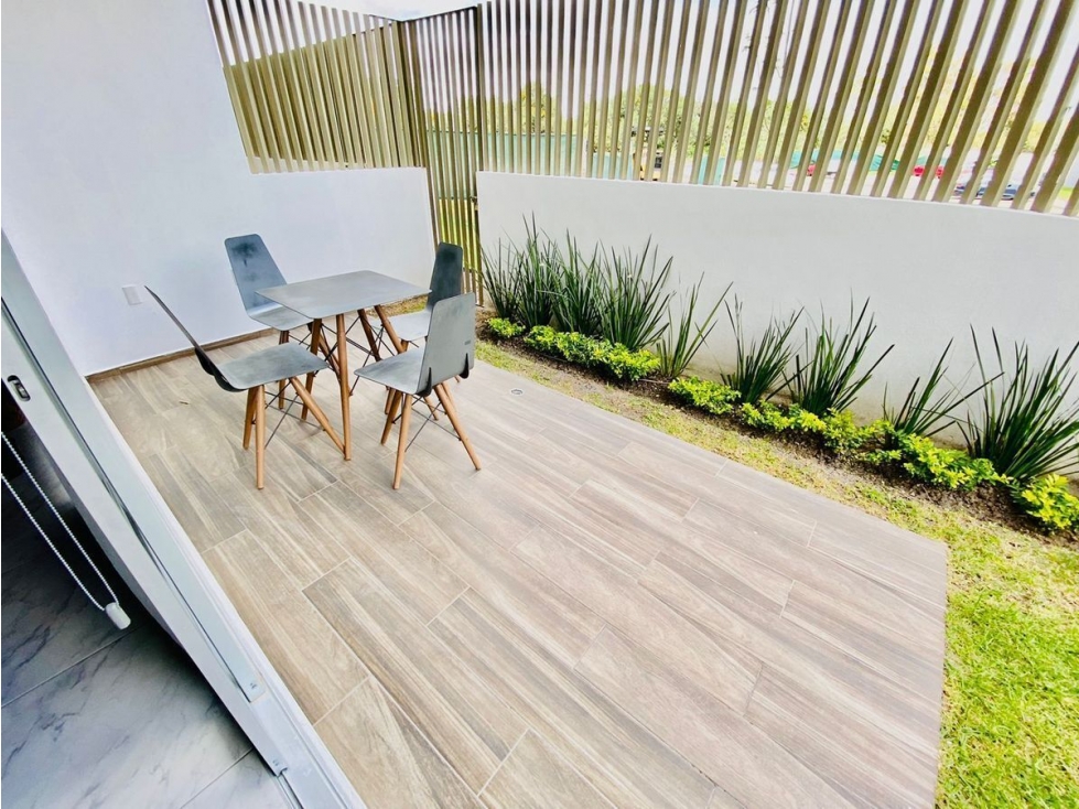 Venta de Departamentos en Terranova, El Pueblito Centro, Gran Ubicación, LUJO ! - 4