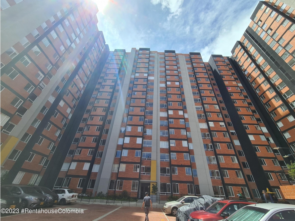 Apartamento en Bogota (Bogota D.C.) RAH CO: 26-795
