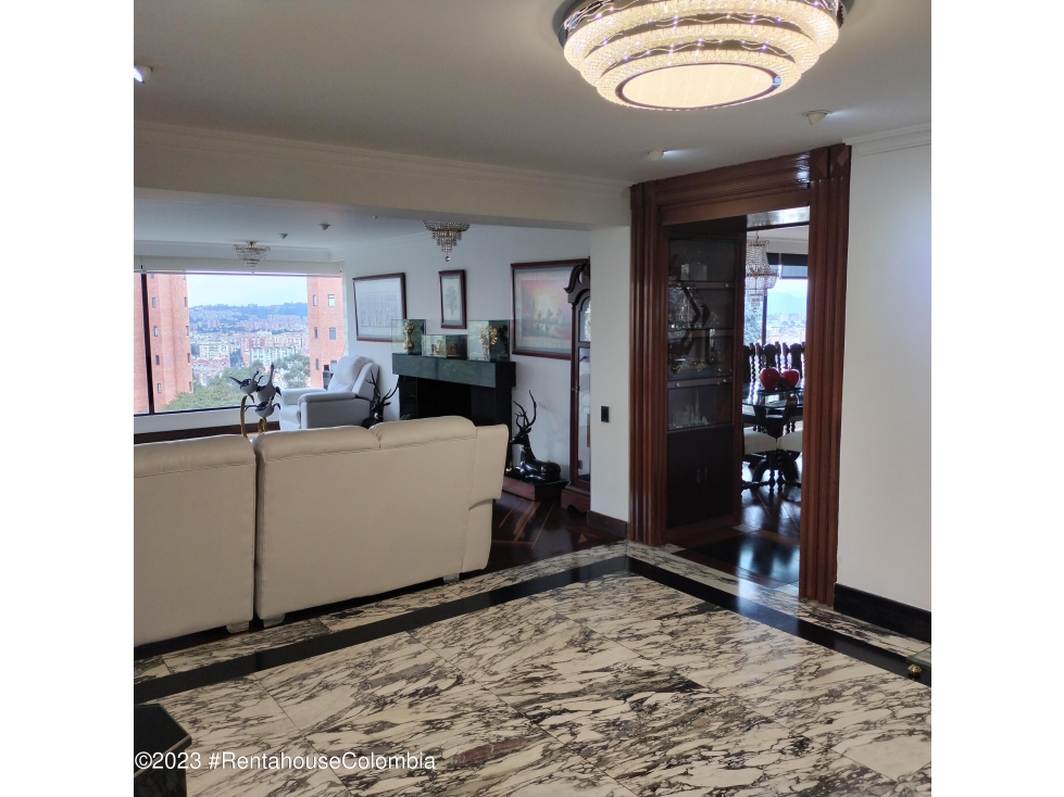Apartamento en Bogota (Bogota D.C.) RAH CO: 26-861
