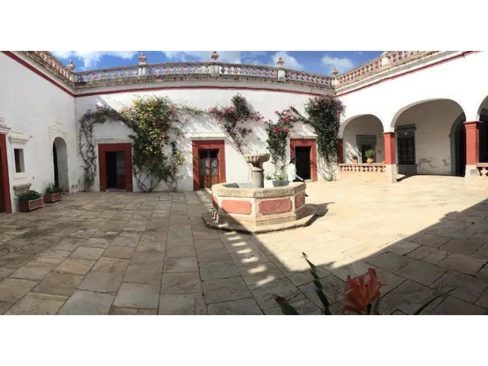Preciosa Hacienda en Tequisquiapan, Campanario Tienda de Raya, 10000 m2, 15 Rec - 2