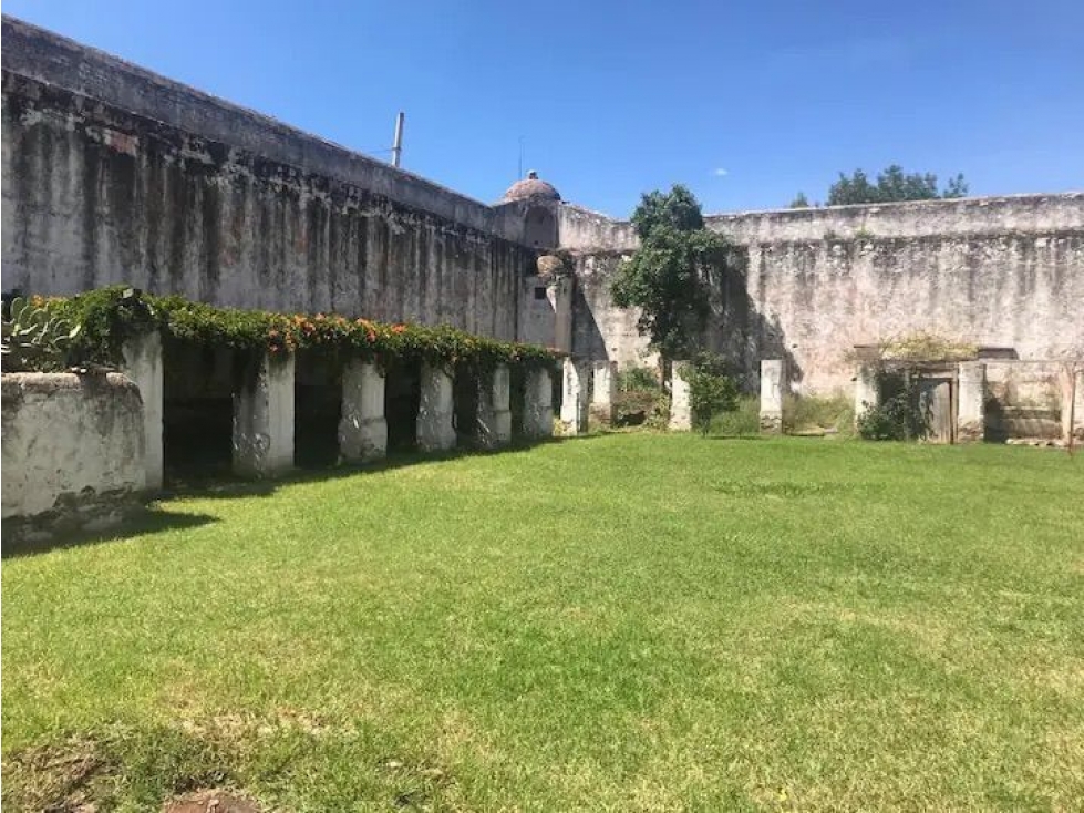 Preciosa Hacienda en Tequisquiapan, Campanario Tienda de Raya, 10000 m2, 15 Rec - 3
