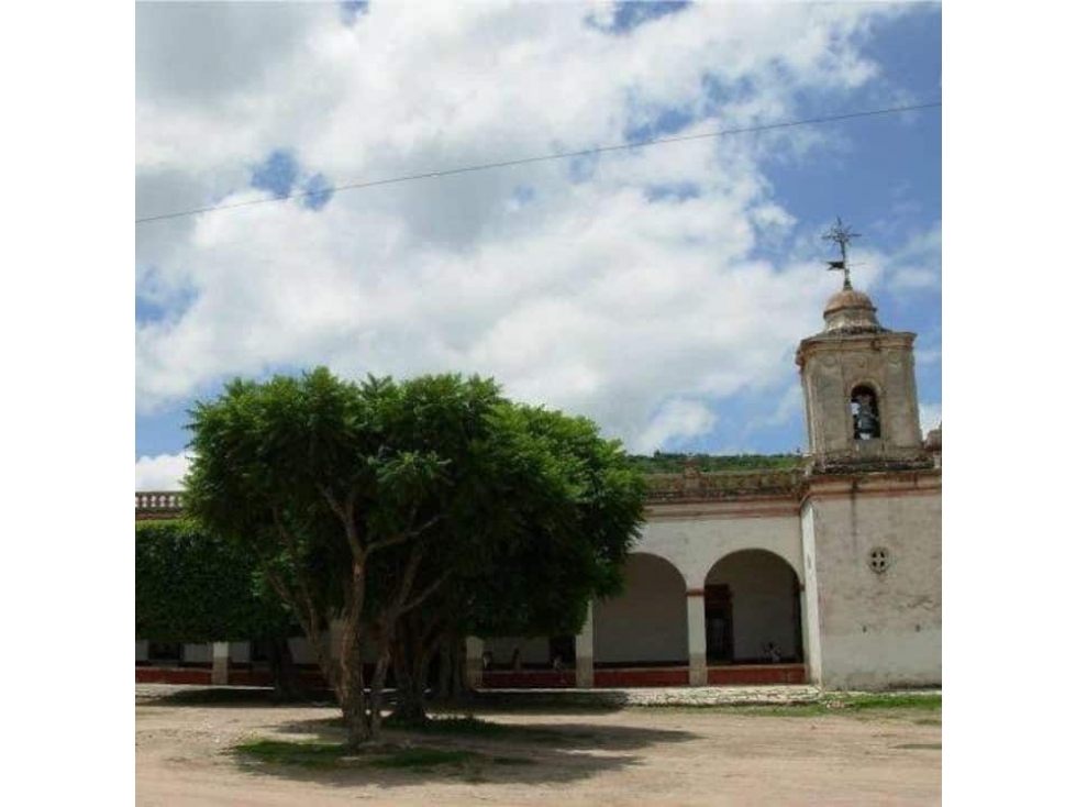 Preciosa Hacienda en Tequisquiapan, Campanario Tienda de Raya, 10000 m2, 15 Rec - 5