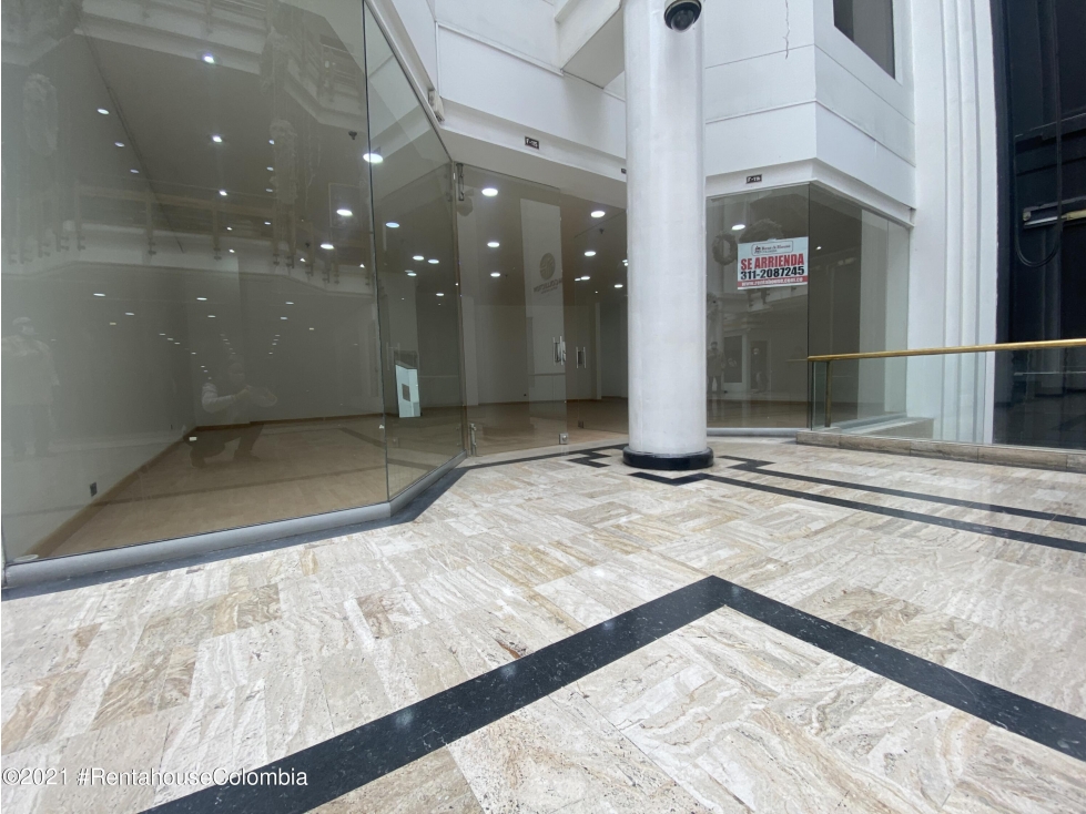 Local Comercial en Bogota (Bogota D.C.) RAH CO: 25-1306 - 4