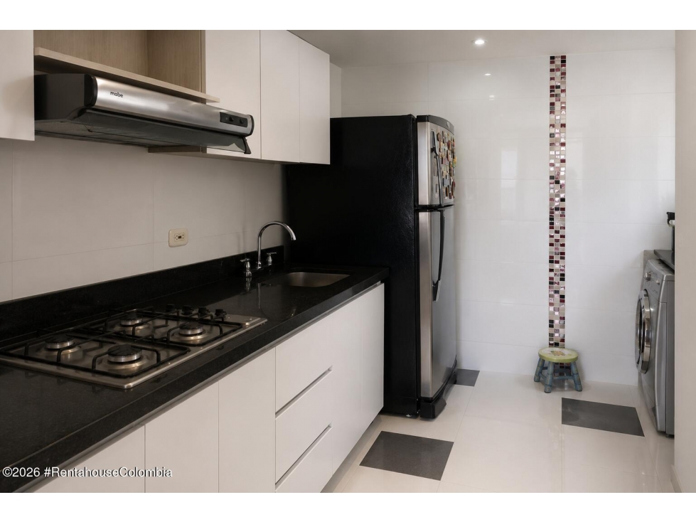 Apartamento en Cajica (Cundinamarca) RAH CO: 26-1049