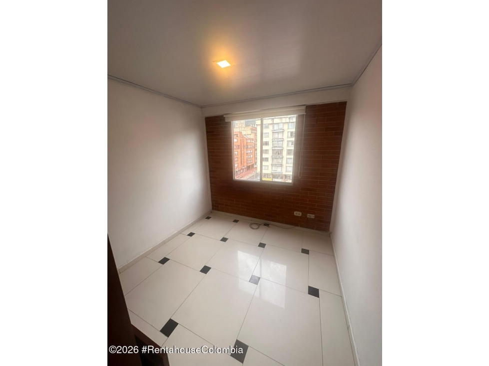 Apartamento en Bogotá (Bogota D.C.) RAH CO: 26-1052