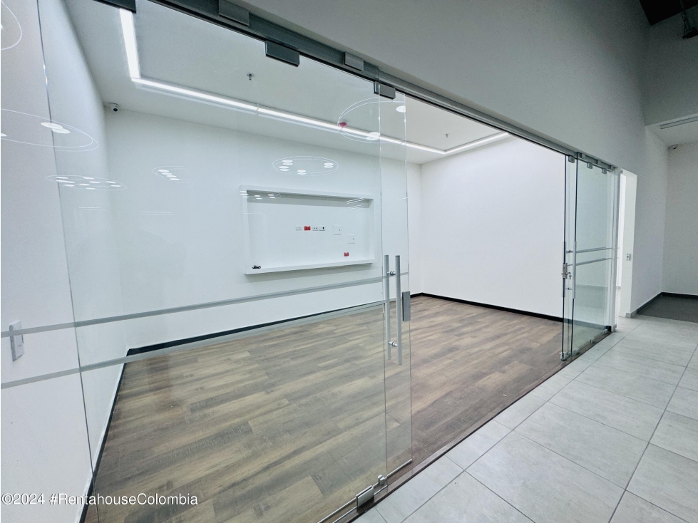 Local Comercial en Bogota (Bogota D.C.) RAH CO: 26-45 - 6