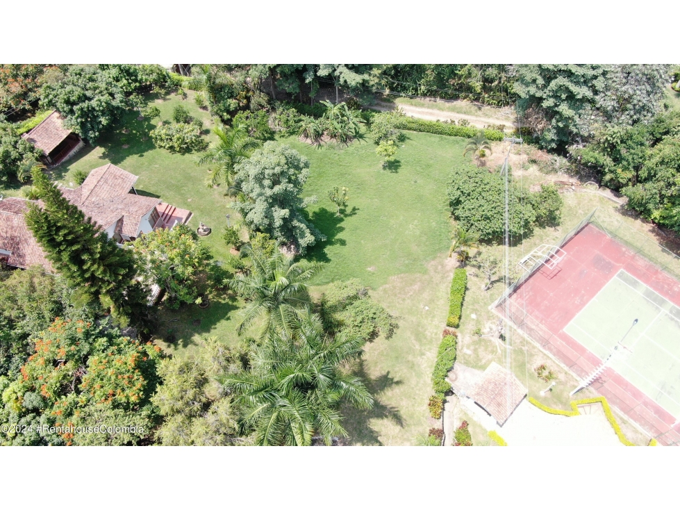 Lote en Fusagasuga (Cundinamarca) RAH CO: 26-57 - 3