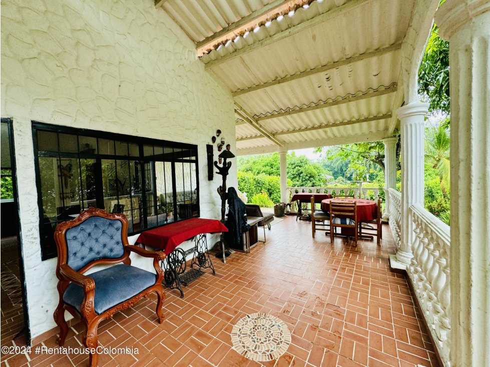 Casa en Melgar (Tolima) RAH CO: 26-74 - 3